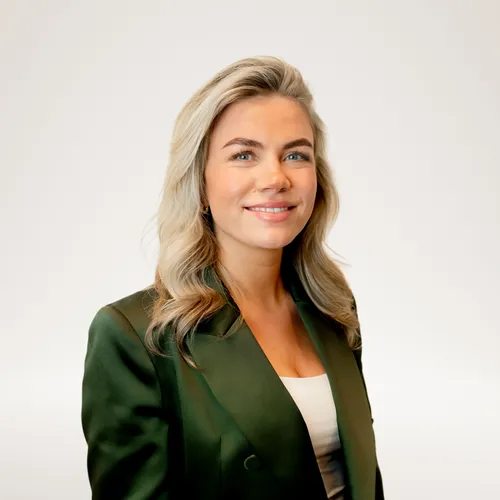 Portret Luma 7